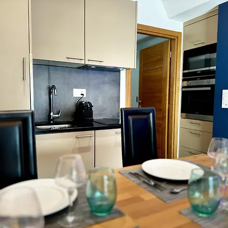 Close To Lake & Chillon Castle, New & Comfortable Veytaux Exterior photo