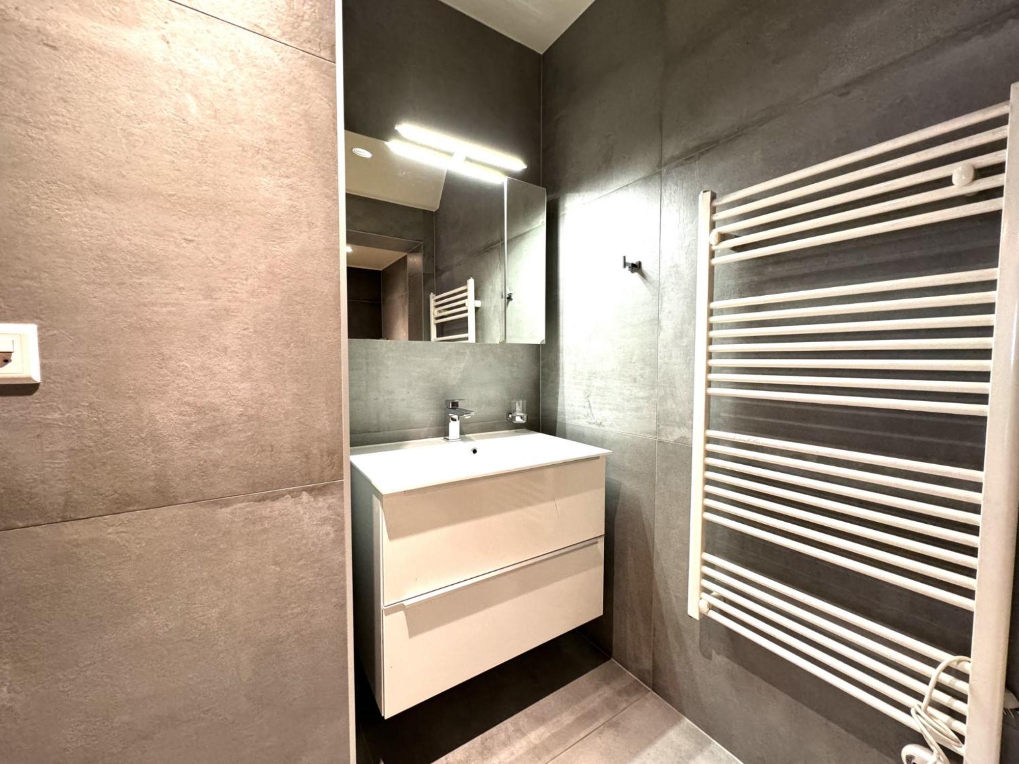 Close To & Chillon Castle, New & Comfortable Veytaux